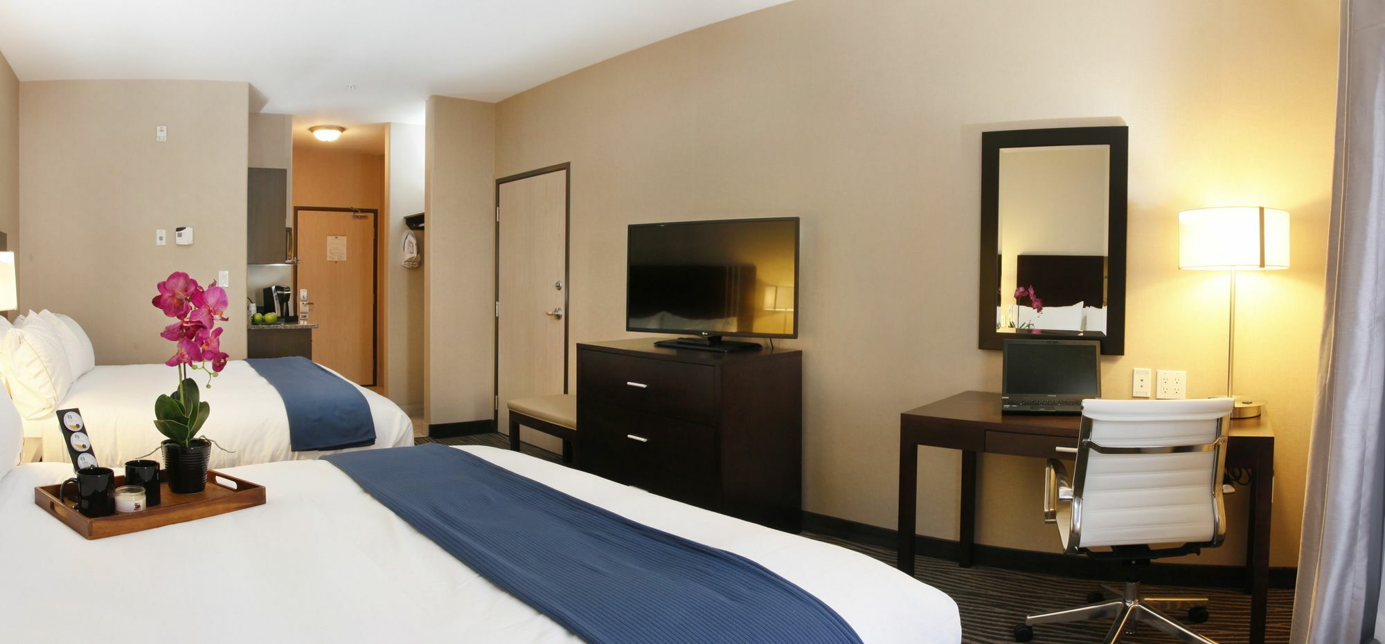Holiday Inn Express Fort St John By Ihg Fort St. John Exterior foto